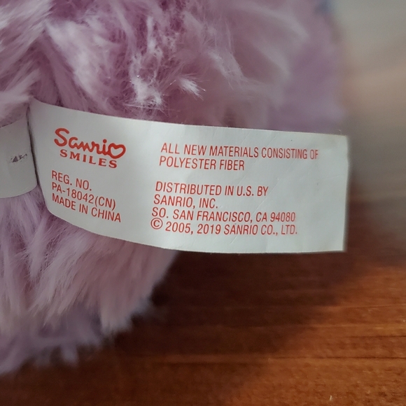 Sanrio Kuromi Faux Fur Plushie with Baku. Rare from Japan In very good condition - Picture 15 of 16